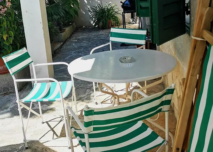 Secret Garden With Private Parking Space Apartment Opatija